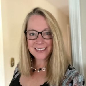 Meet your Posher, Lori